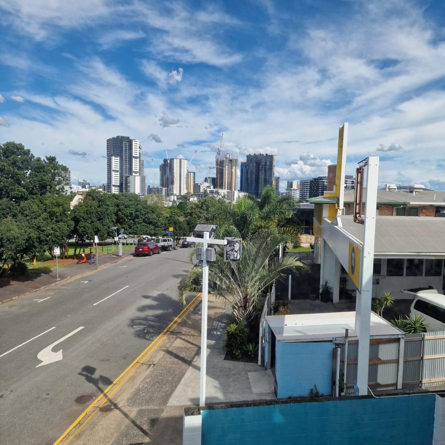 Chill Backpackers Hostel Brisbane Exterior photo